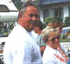 GaryWife001-web.jpg (23080 bytes)