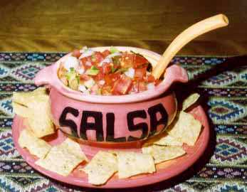 Bowl_of_salsa.jpg (15692 bytes)